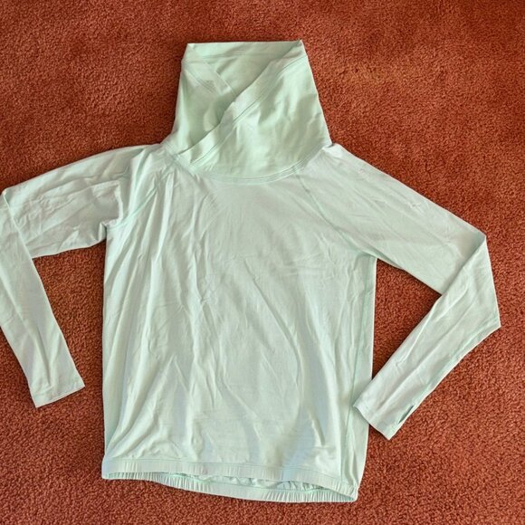 Like New Lululemon Healthy Heart Pullover Fresh Teal Rulu Long Sleeve Top 8 M - Picture 3 of 9
